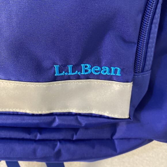 L L Bean original backpack, expandable, 30L, reflective, Gorpcore, durable - Picture 2 of 9